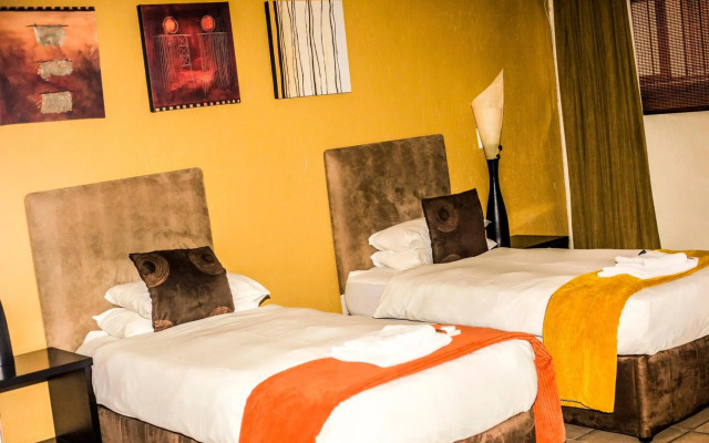 Coyotes Hotel and Conference Centre