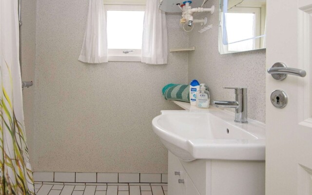 Spacious Holiday Home in Hemmet near Sea