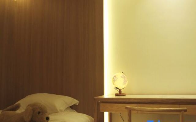 Zhuoyue Health Hot Spring Homestay