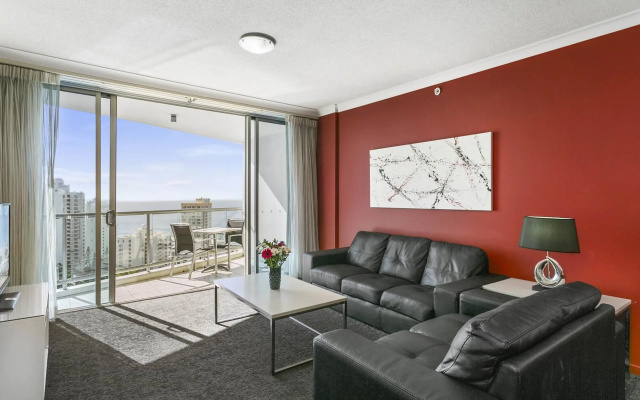 Mantra Towers of Chevron – Guest Rooms – Gold Coast