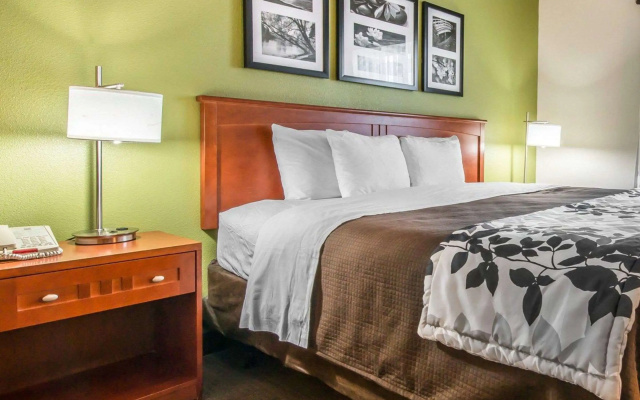 Sleep Inn & Suites Winchester near University