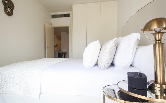 Splendom Suites Pau Clarís