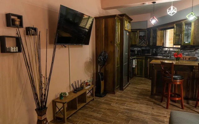 Topaz Apartment Villa - Mountain View