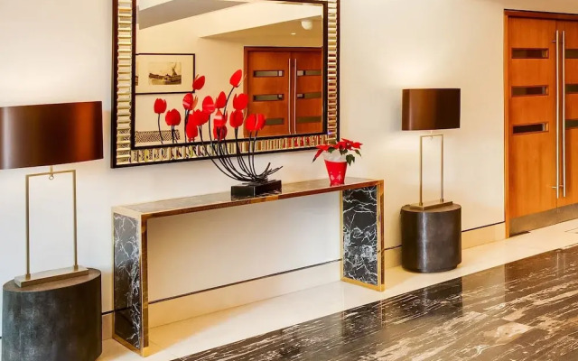 Pleasant Apartment In London Near Ismaili Center