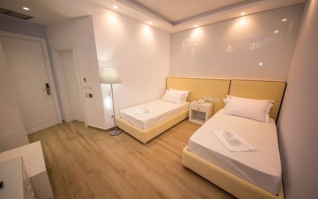 Sole Luna Hotel