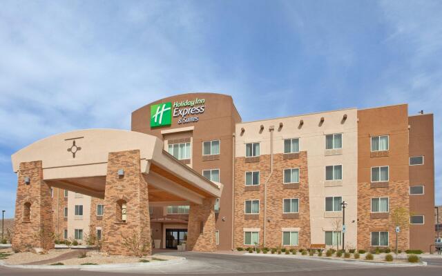 Holiday Inn Express & Suites Las Cruces North by IHG