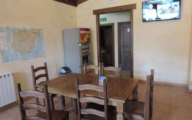 Albergue Santo Tomás de Canterbury - Hostel