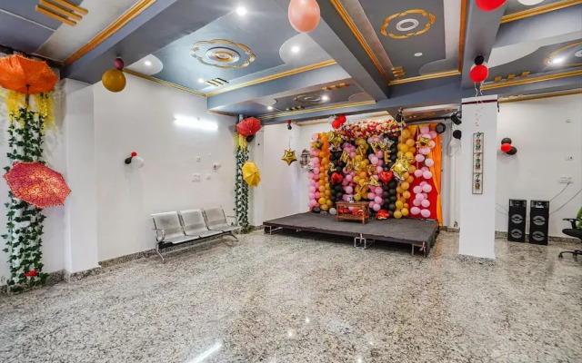 Fabhotel Raghav Raj Inn