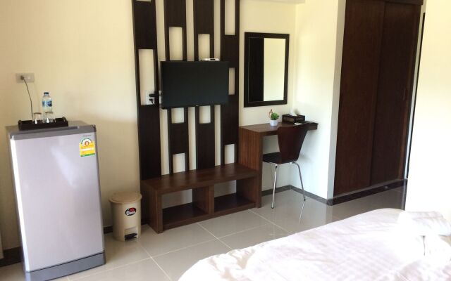 B&Y Residence