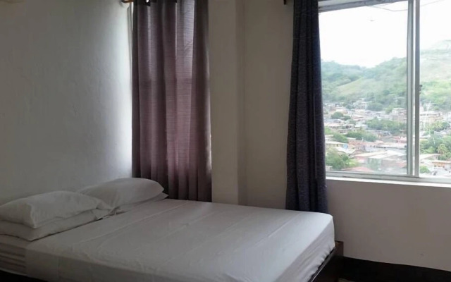 Hotel Sobalvarro