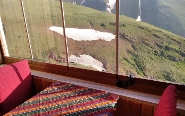 Migroras Otel & Restaurant - Karestel Yaylasi