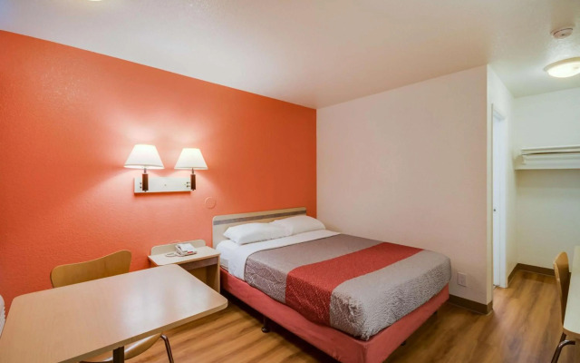 Motel 6 Bellingham, WA