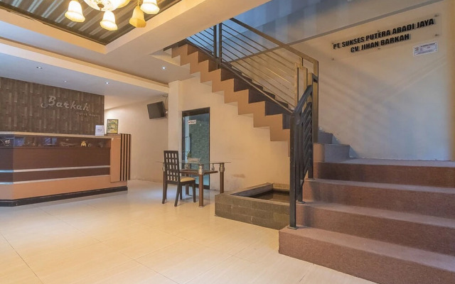 Barkah Guesthouse by RedDoorz