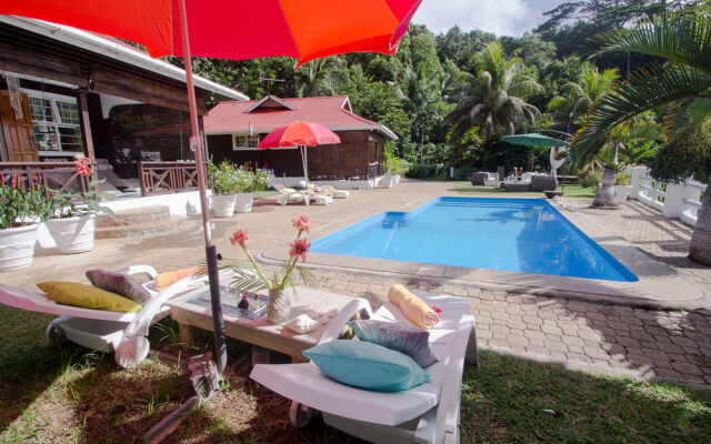 Kokogrove Chalets