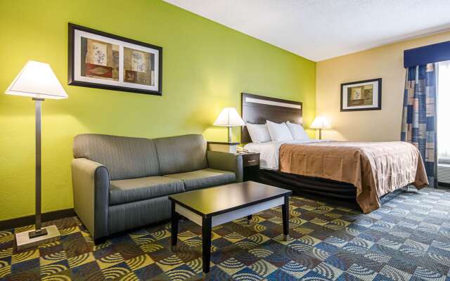 Quality Inn & Suites Glenmont - Albany South