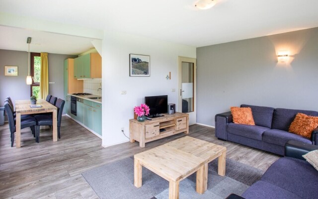 Awesome Home in Heinkenzand With Wifi and 3 Bedrooms
