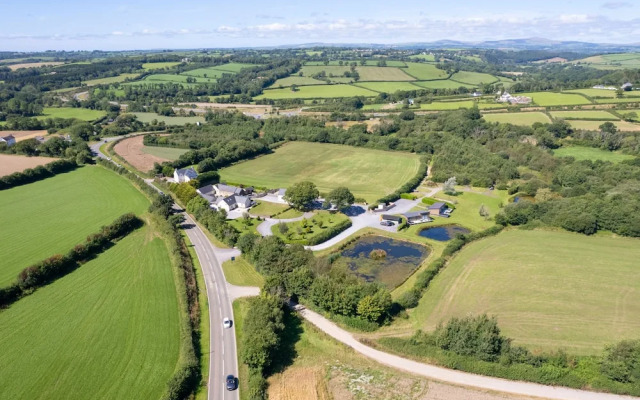 The Duck Pond - Countryside Hot Tub