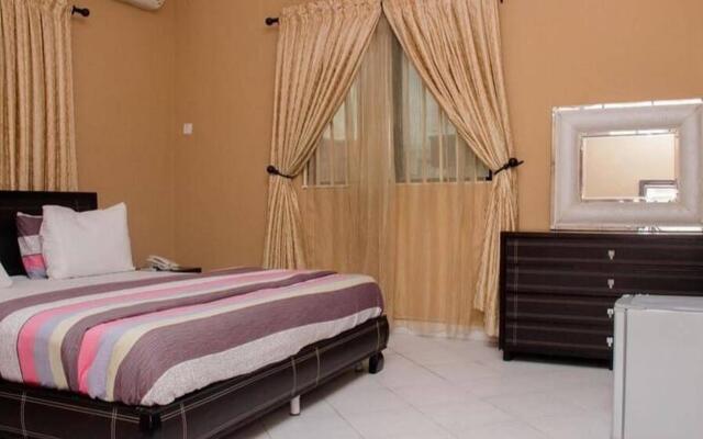 Dixie Suites