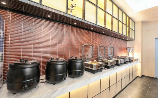 Atour Hotel Zibo High Tech Zone