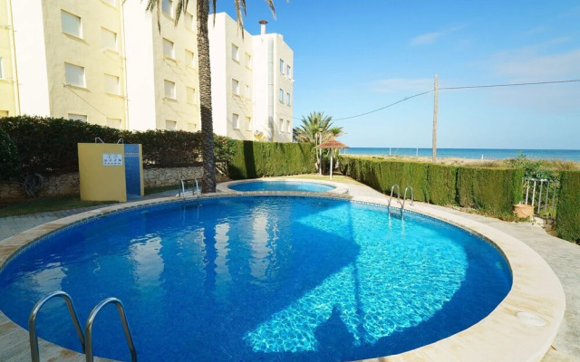 Restful Apartment in Denia near Seabech