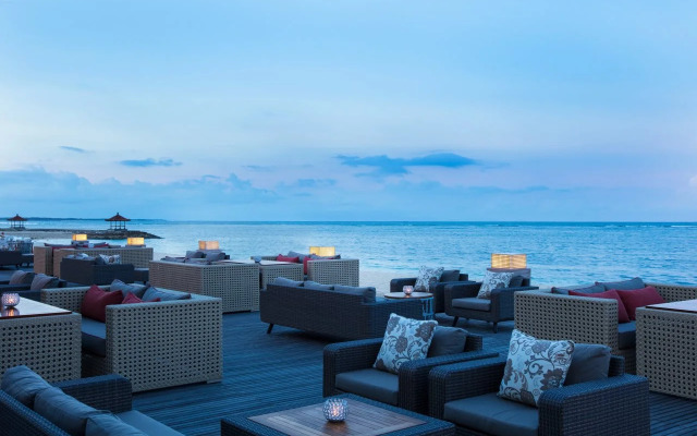 The Royal Santrian Serenity Villas By The Sea