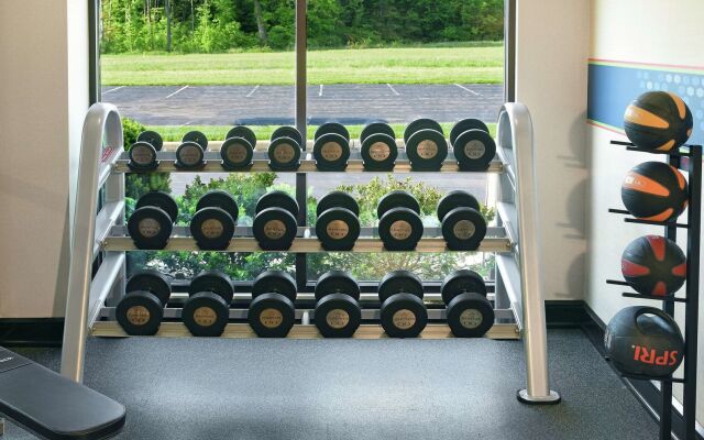 Hampton Inn & Suites Youngstown-Canfield