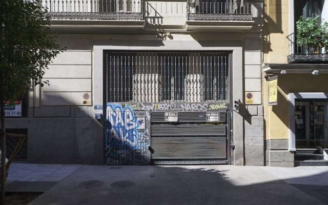 Gran Via Suites Boutique Apartments