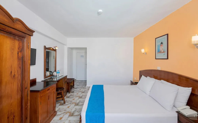 Grand Blue St Maria Hotel & Aqua Park