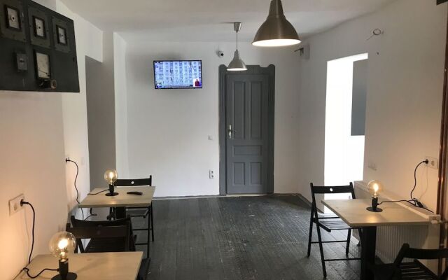 Passpartout Hostel