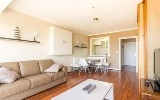 Studio St James 0402