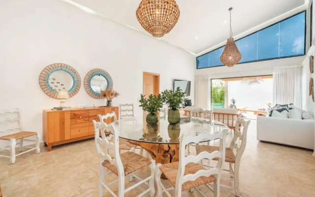 Charming Villa With Private Pool in Juan Dolio