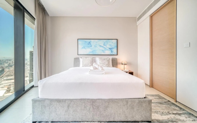 Serene Beachfront Ain Dubai View at Address JBR