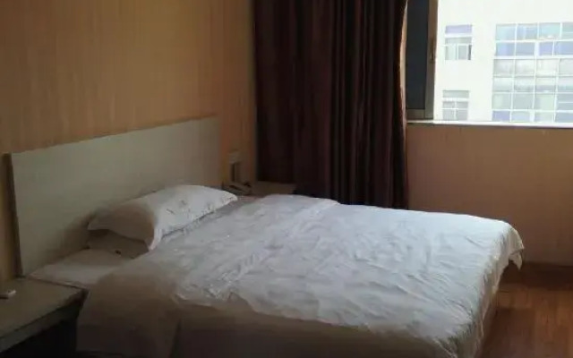 Fengcheng Shangxuan Business Hotel