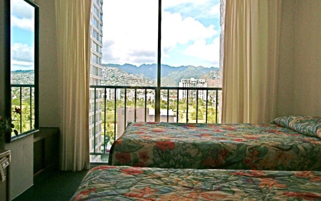 Unipack at Waikiki Park Heights