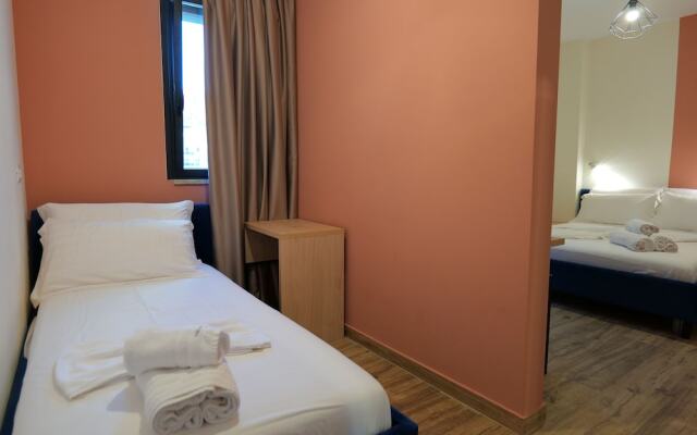 Hotel Triumf Shengjin