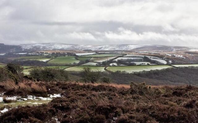 Lowerbourne House Studio