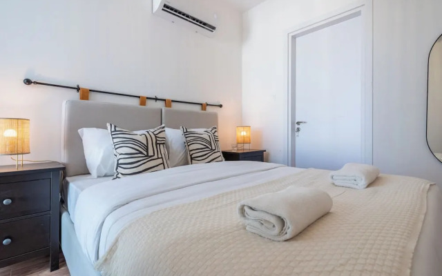 Pauhad 3 - Larnaca Studios & Apts