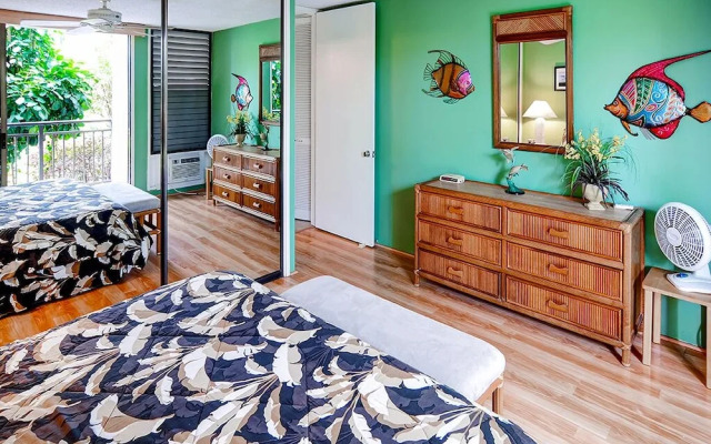 Oceanview Kailua-kona Condo With Private Balcony!