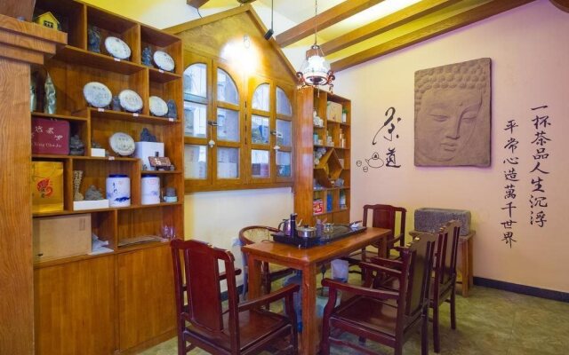 Taimei Hotel