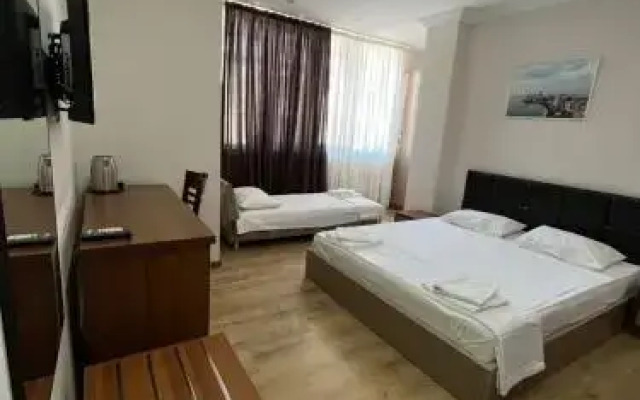 Ventura Hotel
