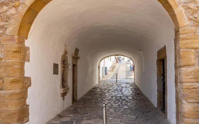 Old Town Lovers by Seewest
