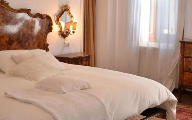 Ca' Cortigiane Suite