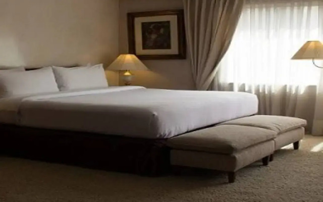 Hotel Torre Monserrate