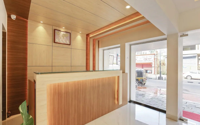 Treebo Goodland Residency - 500m from Railway Station