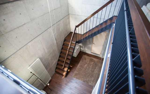 Full Circle Apartments