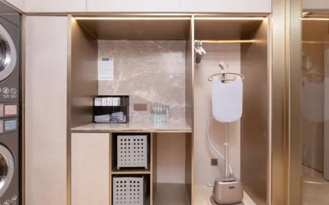 HanTing Hotel (Taixing Binjiang Town Futai Square)