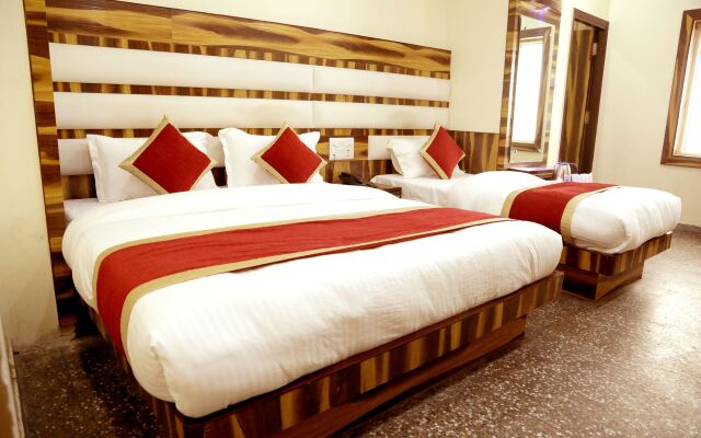 Hotel Pink City