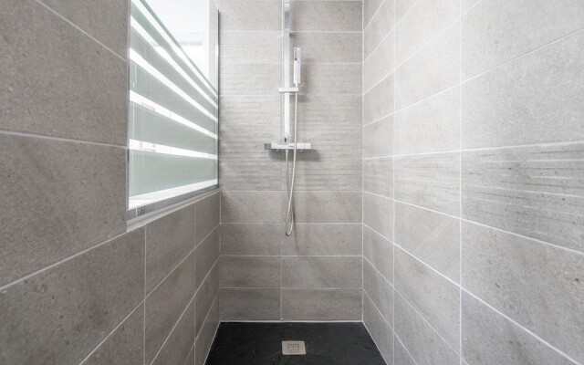 Attractive Holiday Home in Cessenon-sur-orb With Terrace