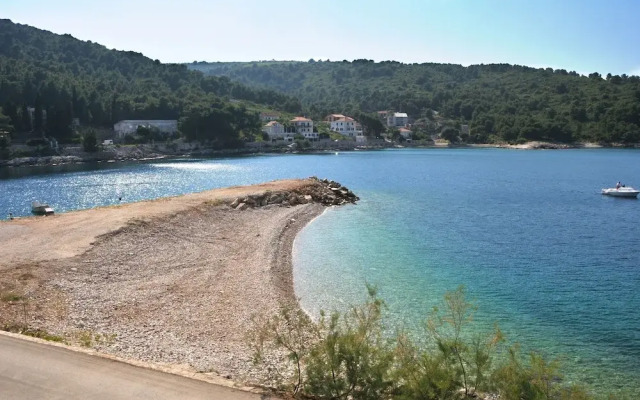 Sonja - 10m From Beach - A2-zeleni