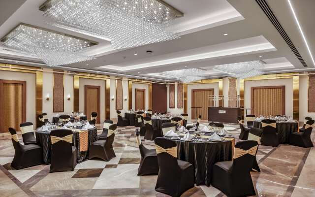 Radisson Blu Hotel & Suites GRT Chennai